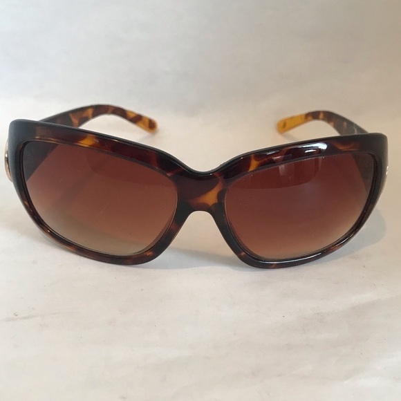 Rocawear Accessories - Rocawear Sunglasses